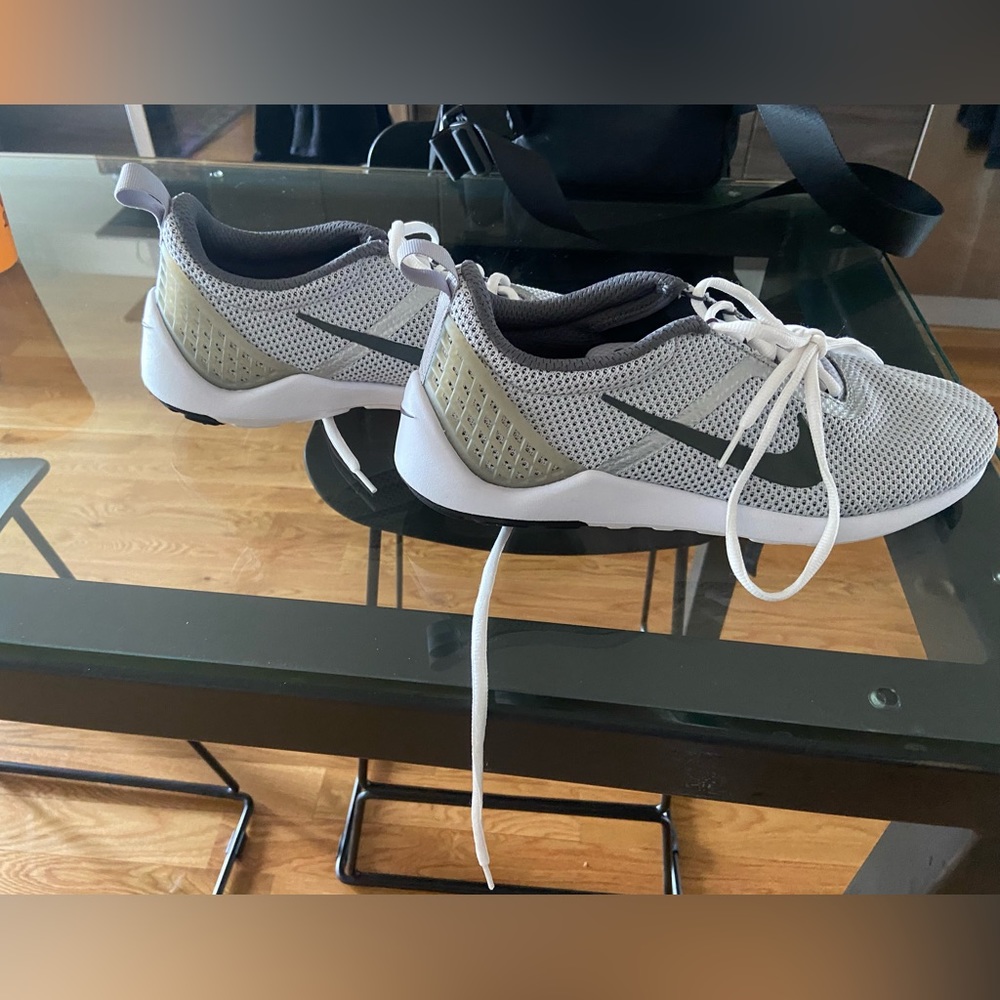 Men's Nike Shoes